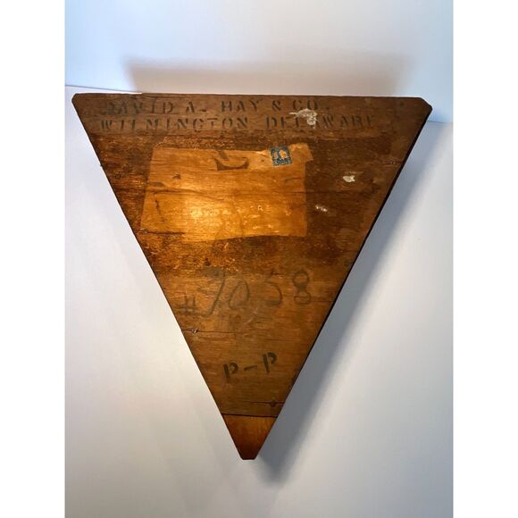Antique wooden box Hyde Windlass Bath Maine David A Hay & Co Wilmington DE